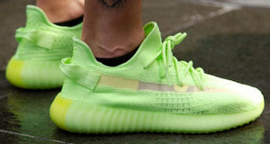YEEZY BOOST 350 V2 "Glow"
